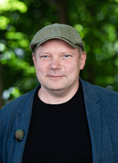 Rimanto Kmitos romano „Editas kompleksas. Normalūs žmones nesišypsa“ pristatymas