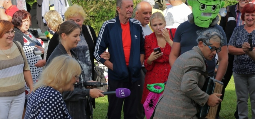 Makniūnų bagažinių turgelis