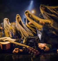 The play "The Humpbacked Musician"