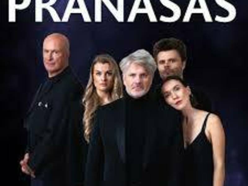 ”Pranašas. Kai iš meilės užsidega rankos”