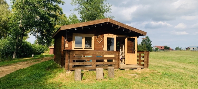 Medinių namelių nuoma „Dvarčėnai“