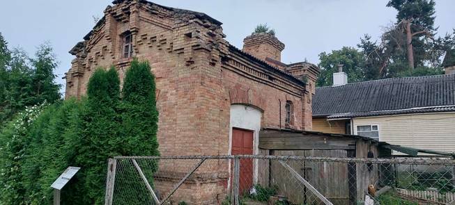 Dawna przepompownia wody na stacji kolejowej