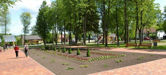 Daugų turgaus aikštė