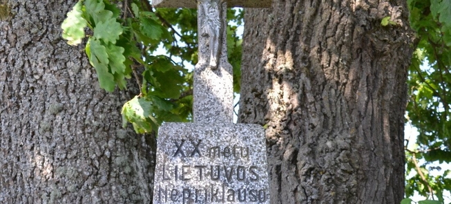 Pomnik 20. rocznicy niepodległości Litwy