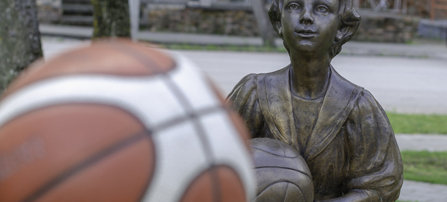 Rzeźba Sendai Valvrojenski (Sendai Berenson-Abbott)