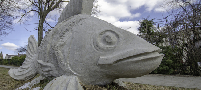 Rzeźba „Wychodzę”