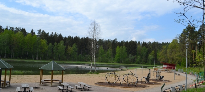 Paplūdimys prie Didžiojo Dailidės ežero