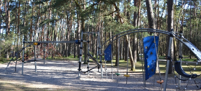 Kurorto parko vaikų žaidimų aikštelės