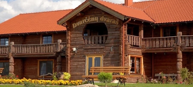 Dvarčėnų dvaras