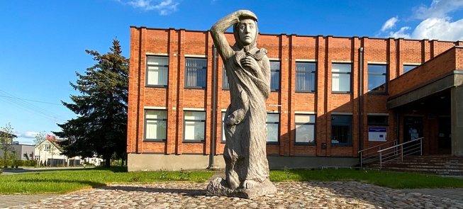 Pomnik poświęcony rozrzuconym po świecie dzieciom Krainy Simna