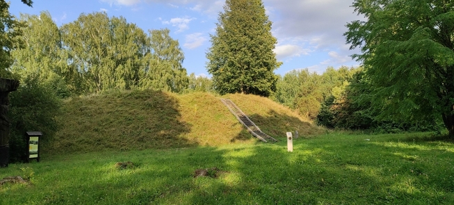 Góra zamkowa Bambininkai