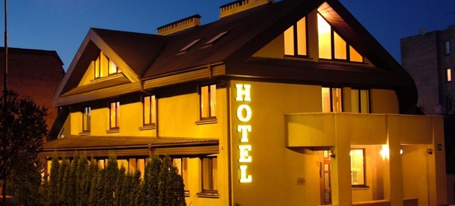 Viešbutis „Senas namas“