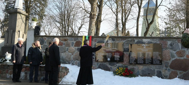 Tablice pamiątkowe dla bojowników o wolność Litwy